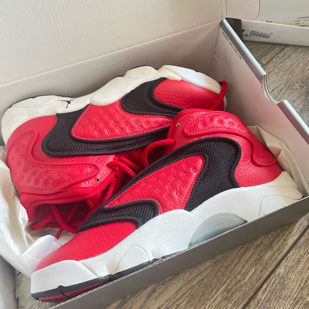 Red Jordan’s size 7.5
